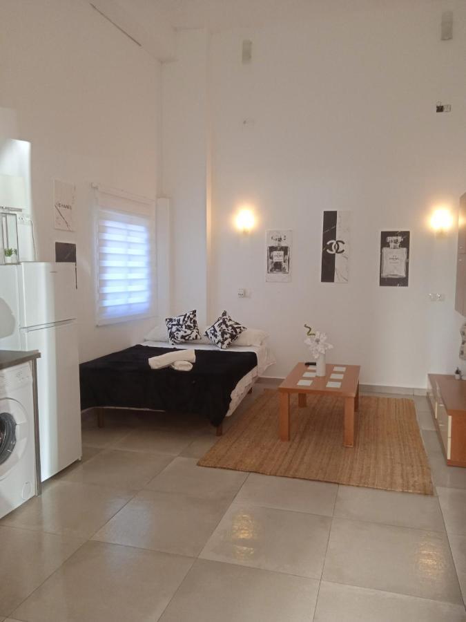 The Lovely Loft 1 Малага Экстерьер фото